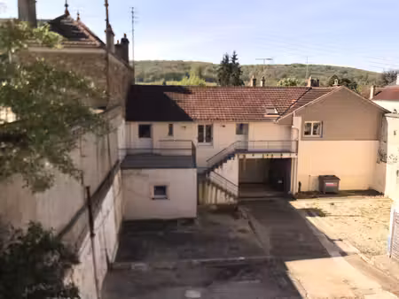 300 m² chevreuse (78460)