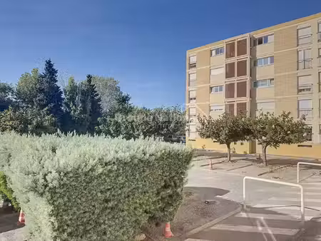 rognac  appartement de type 3 avec cave privative