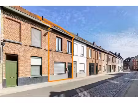 maison à vendre à kleine kerkhofstraat 15 assebroek (rbx02485)