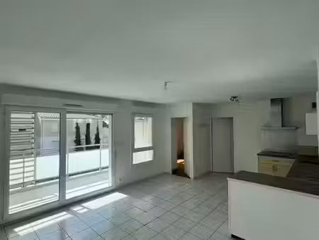appartement de 45m2 à louer sur istres