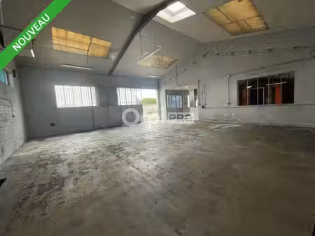 vente local d’activités varois et chaignot 21490 385m²
