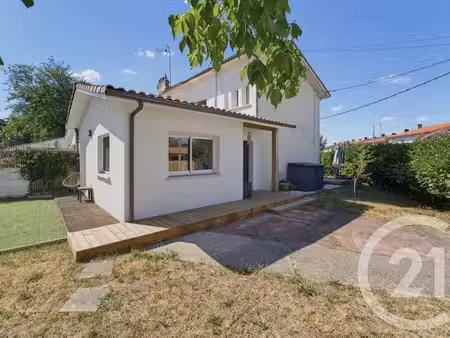 maison à louer - 4 pièces - 82 09 m2 - gradignan - 33 - aquitaine
