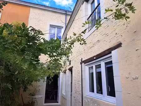 vente maison 8 pièces 161 m² à la fleche (72200)  264 914 €
