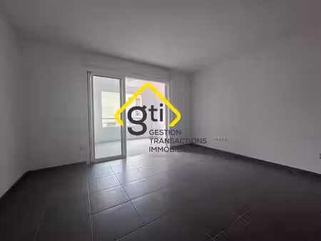 location appartement 4 pièces 68m² st denis 97490
