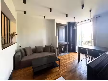 location appartement 3 pièces 47 m² à écully (69130)