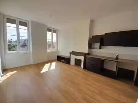 location appartement 2 pièces 54 m² à villefranche-de-lauragais (31290)