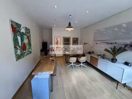 vente commerce nimes 30000 30m²