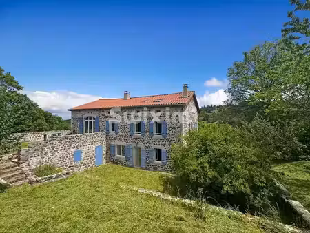 vente maison 12 pièces 306 m² à coucouron (07470)  335 000 €