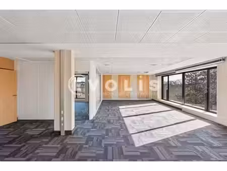 location bureaux lieusaint 77127 24m² à 495m²
