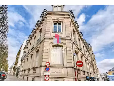 location bureaux 225m²