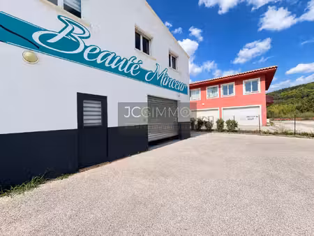 location local commercial 58m² sollies pont 83210