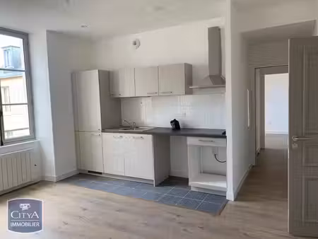 location appartement 2 pièces 49m² poitiers 86000