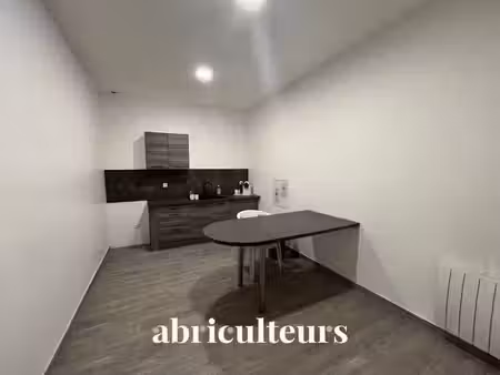 vente locaux professionnels 575 m² à chateaudun (28200)  348 995 €