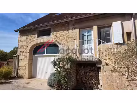 vente maison 4 pièces 122 m² lons-le-saunier (39000)