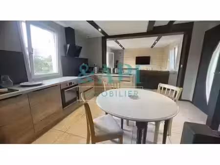 location meublée appartement 3 pièces 17 m² à thonon-les-bains (74200)  750 €