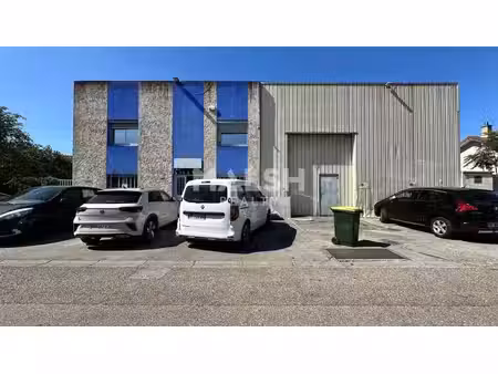 vente local d’activités vaulx-en-velin 69120 710m²