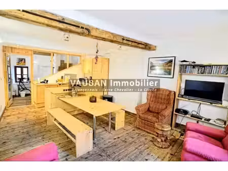 briançon immeuble en pleine propriété avec vue sur les rem