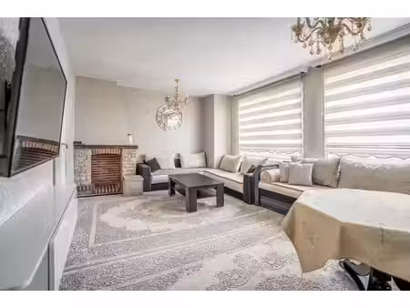 appartement 2 chambres idéalement situé