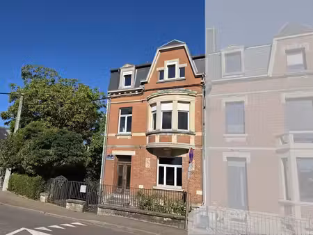 belle et vaste maison de ville 4 ch avec garage et jardin