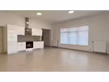 appartement 2 ch   90m² à chatelet