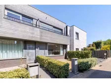 maison avec garage spacieux à vendre à la panne !
