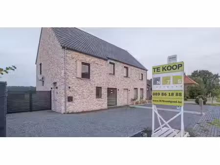 maison à vendre à wijshagen pour € 449.000 avec 3 chambres à coucher