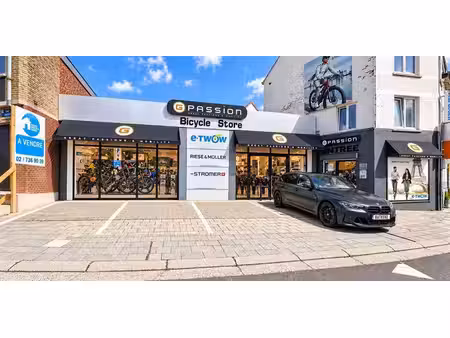 petit magasin à vendre à genval pour € 475.000