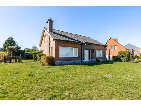 villa 3 chambres avec jardin et garage à proximité d’alost