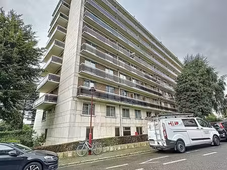 appartement 1 chambre + terrasse!