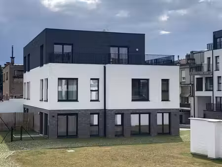 ecole europeene - meuble - construction recente - peb c+