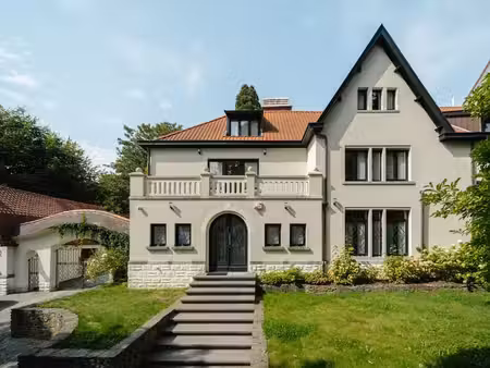 uccle i hamoir
