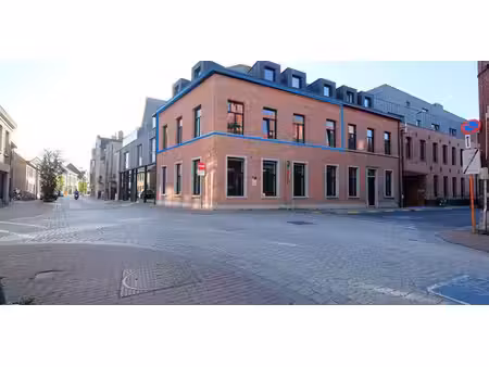 appartement à louer à zele pour € 725 avec 1 chambre à coucher