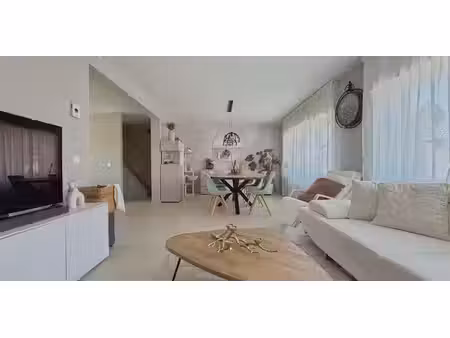 bien commercial à vendre à torhout pour € 389.000 avec 3 chambres à coucher