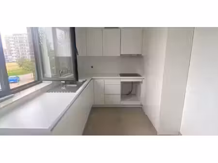 appartement à louer à lanaken pour € 895 avec 3 chambres à coucher