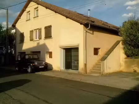 location appartement 0 pièces à etival-clairefontaine (88480)  340 €