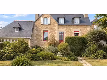maison avec jardin trebeurden (22)