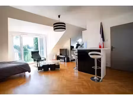 studio meublé - 34 m²