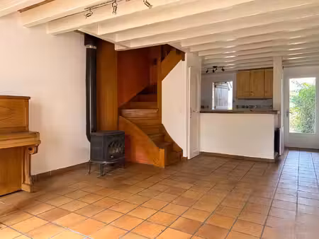 maison proche des commodités  mitoyenne
