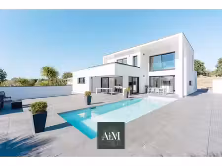 maison de luxe à vendre à meucon