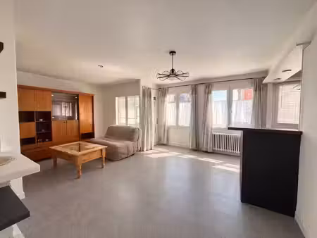 bel appartement de type 4 lumineux proche gare