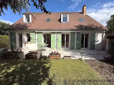 maison individuelle montfort l amaury de 165 m² au sol