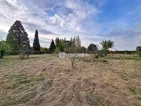 terrain constructible - viabilisé - saint pardoux soutiers