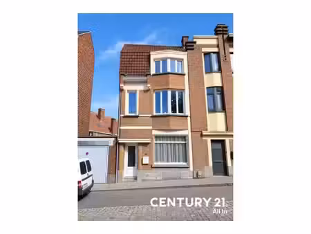 maison à louer à rue du général ruquoy 42 tournai (vbe73097)