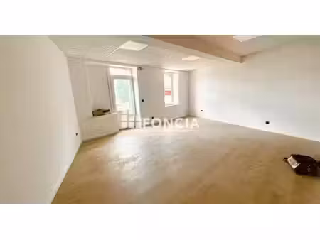 local commercial à louer