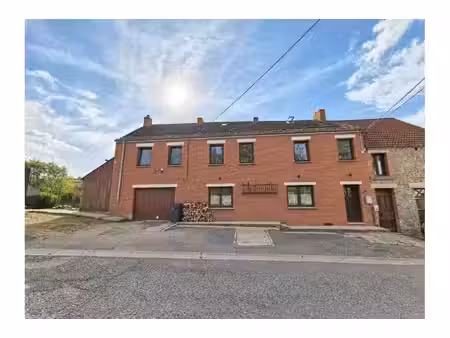 bien divers à vendre à rue de walcourt 3 silenrieux (vbe72715)