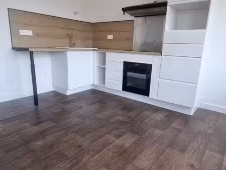 appartement 50m2 refait à neuf