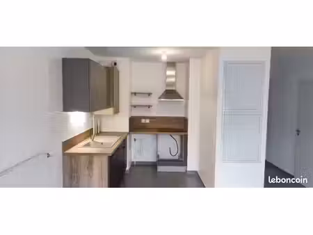loue appartement t2 de 40m2 situé à crolles