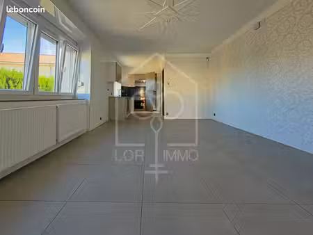 maison 3 pièces 82 m²