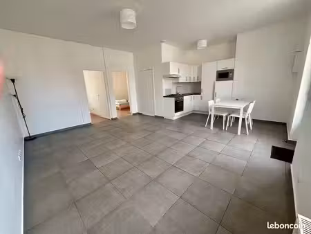 t3 meublé à quelques pas de la plage du cormier