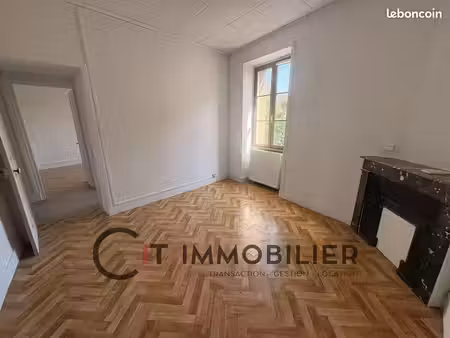 appartement 3 pièces 55 m²